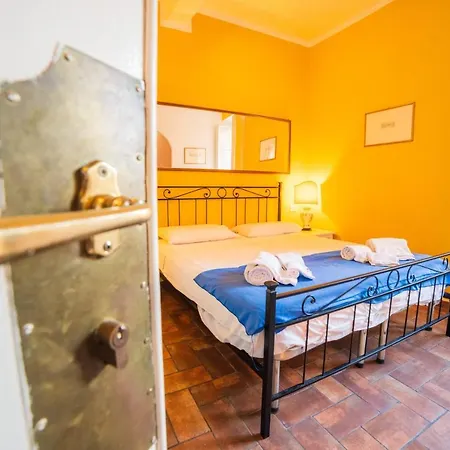 S1 - Serristori Tower Apt - Dolcevita Apartment *